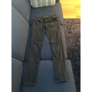 Thick, black, comfy American Rag Cie jeans 5R